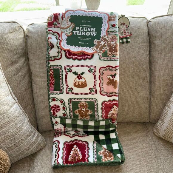 NWT Envogue Holiday Reversible Gingerbread Plush Throw Blanket 50 x 70 - Picture 1 of 6
